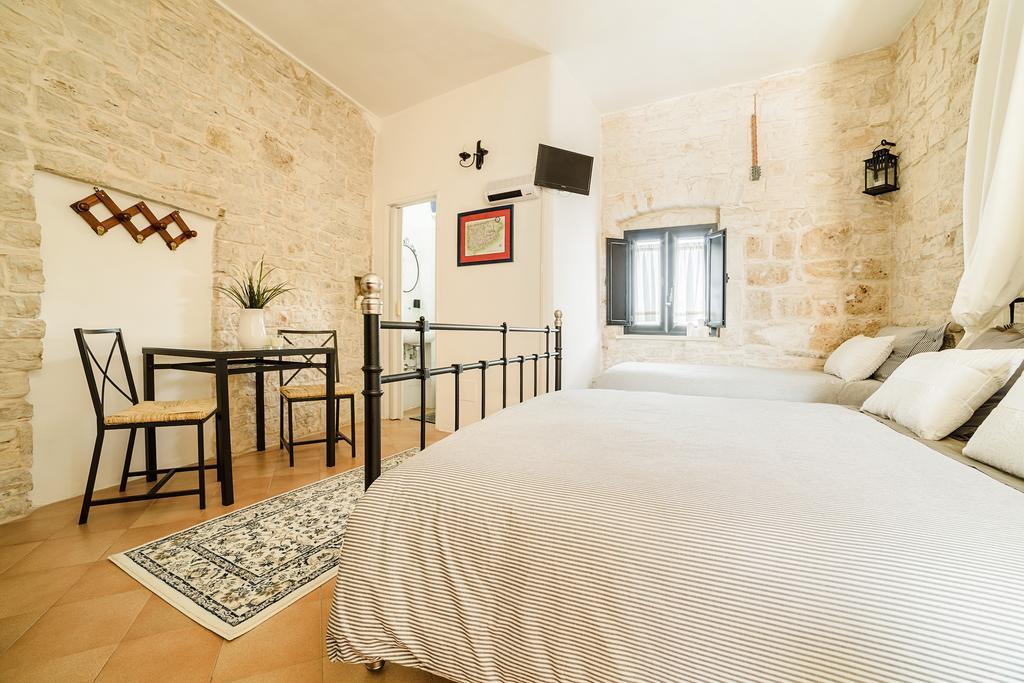 La Torre Storica Bed and Breakfast Bitonto Εξωτερικό φωτογραφία